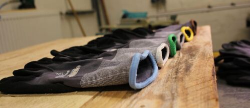 Banner Montagehandschuhe